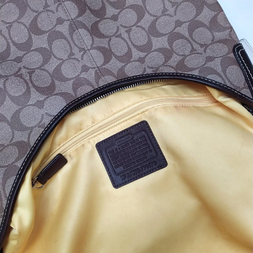 Coach Signature Brown Leather Heritage Strip Zipper Hobo Shoulder Bag